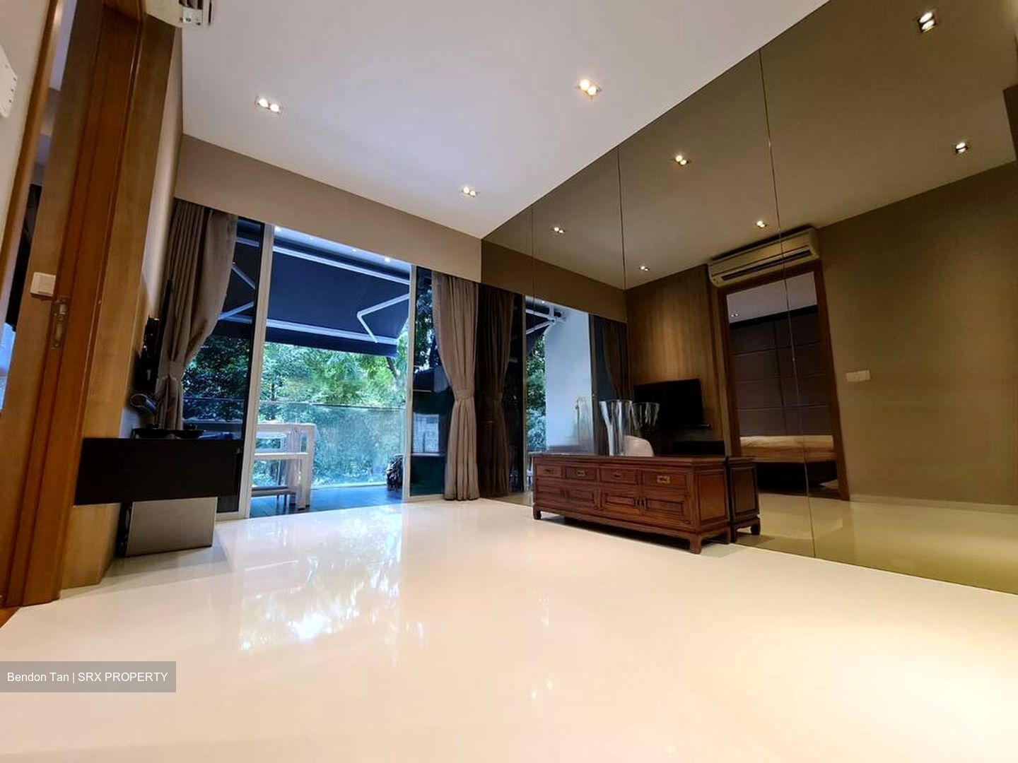 RV Suites (D10), Apartment #449604701